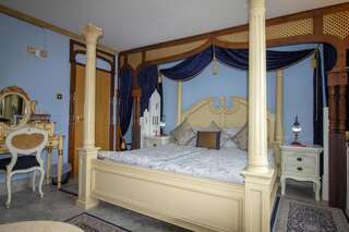 Отели типа «постель и завтрак» Ferndale Luxury Boutique Bed & Breakfast Кил Luxury Double Room (Arabian)-2